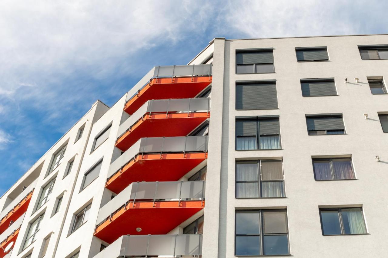 Ari - Ared Luxurious Apartments With Balcony & Free Parking Арад Экстерьер фото