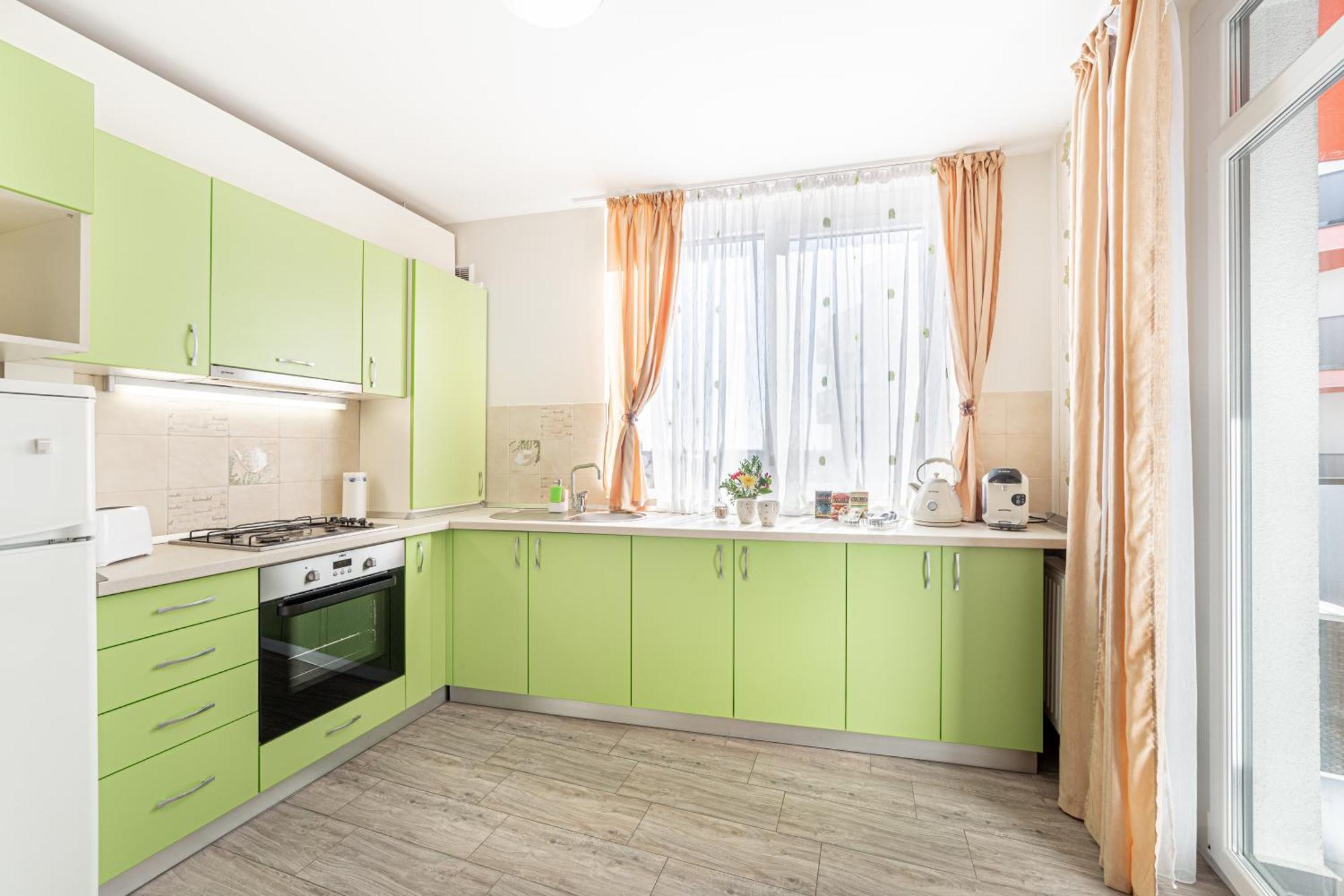 Ari - Ared Luxurious Apartments With Balcony & Free Parking Арад Экстерьер фото