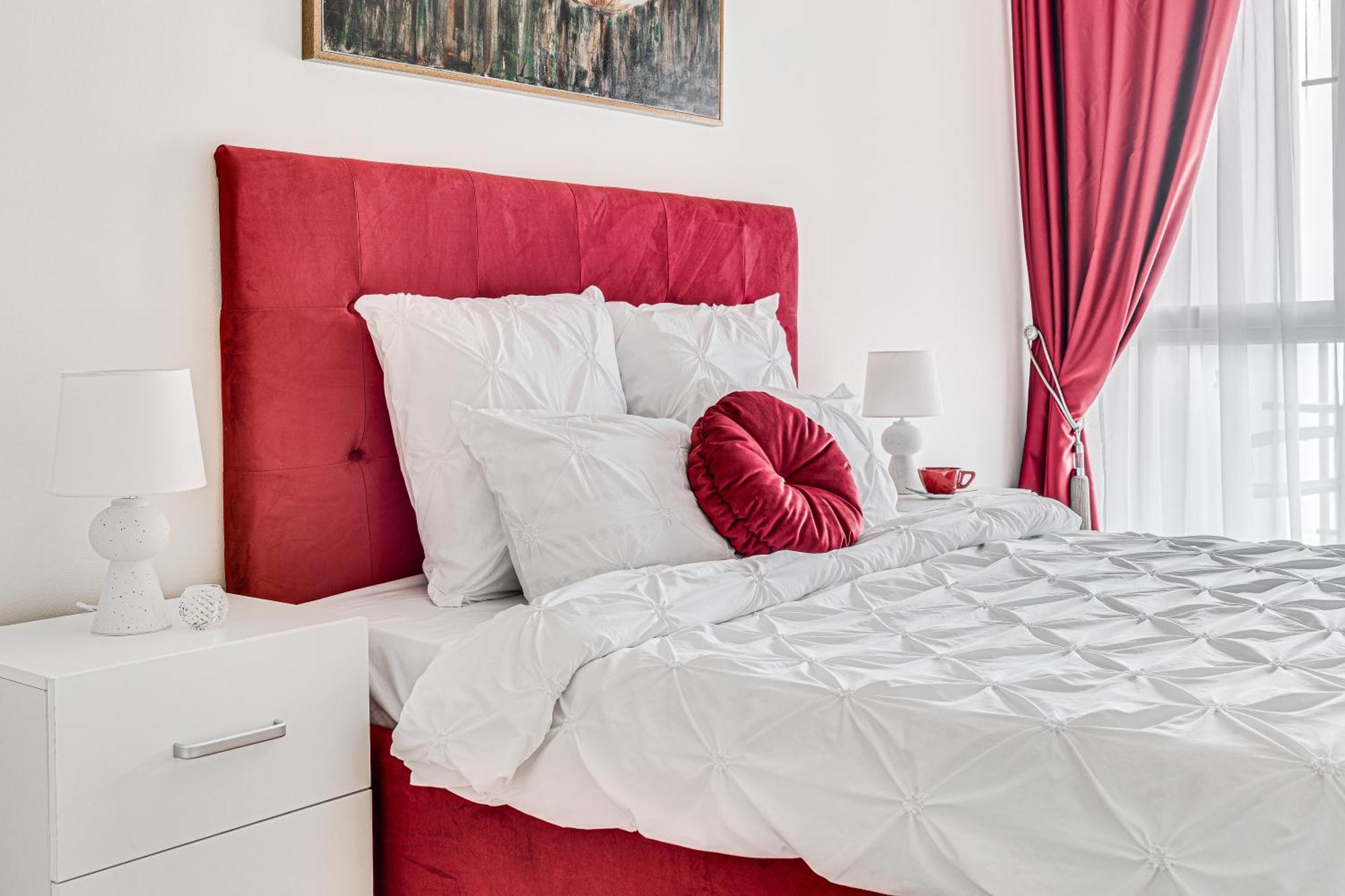 Ari - Ared Luxurious Apartments With Balcony & Free Parking Арад Экстерьер фото