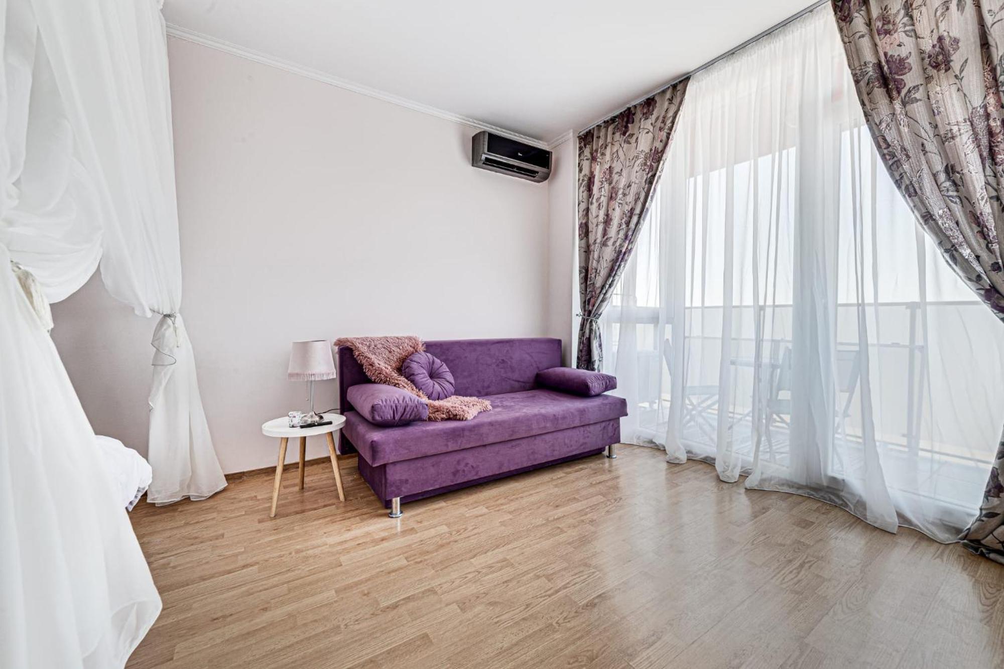 Ari - Ared Luxurious Apartments With Balcony & Free Parking Арад Экстерьер фото