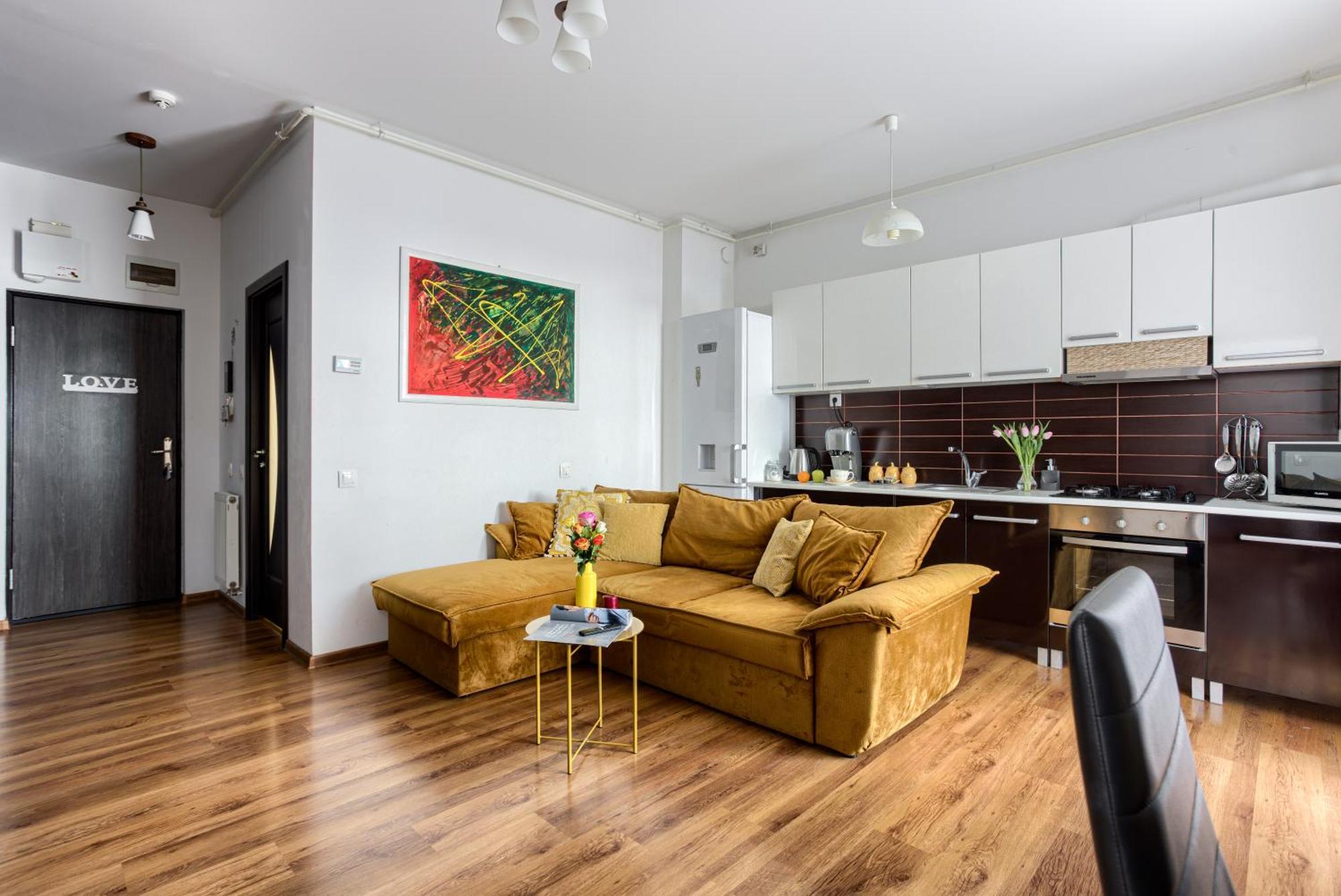 Ari - Ared Luxurious Apartments With Balcony & Free Parking Арад Экстерьер фото
