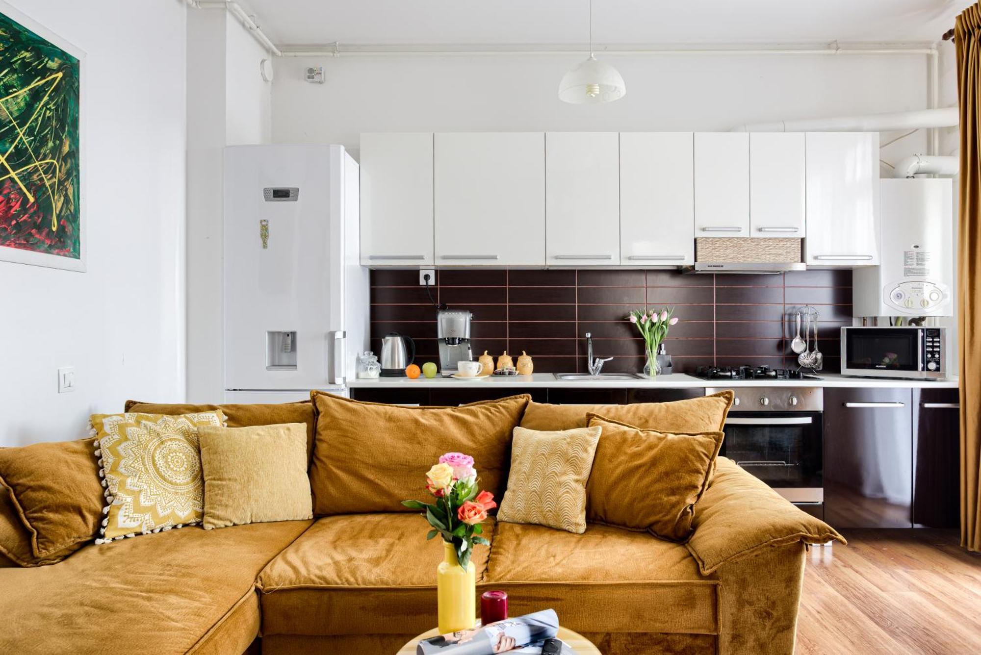 Ari - Ared Luxurious Apartments With Balcony & Free Parking Арад Экстерьер фото