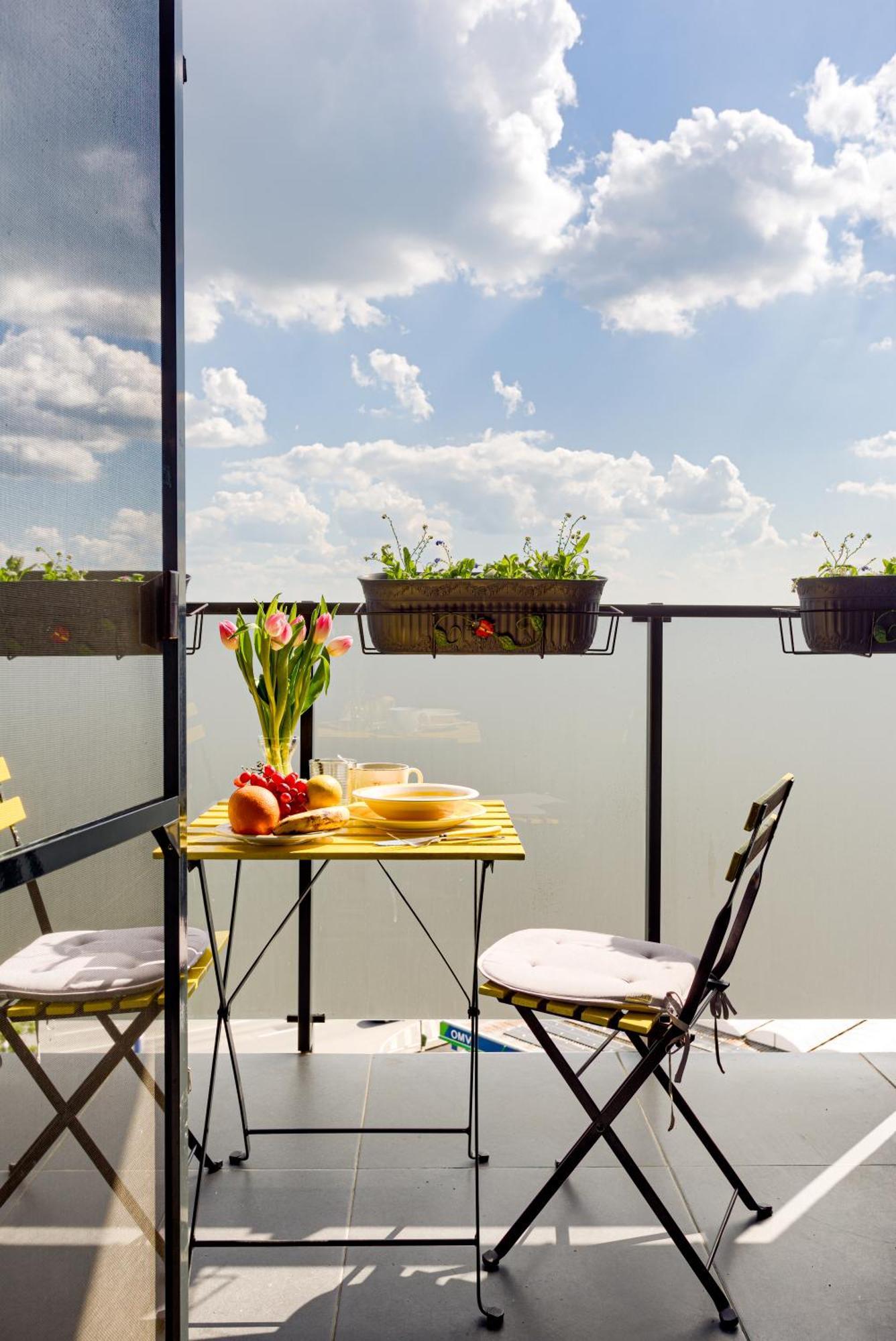 Ari - Ared Luxurious Apartments With Balcony & Free Parking Арад Экстерьер фото