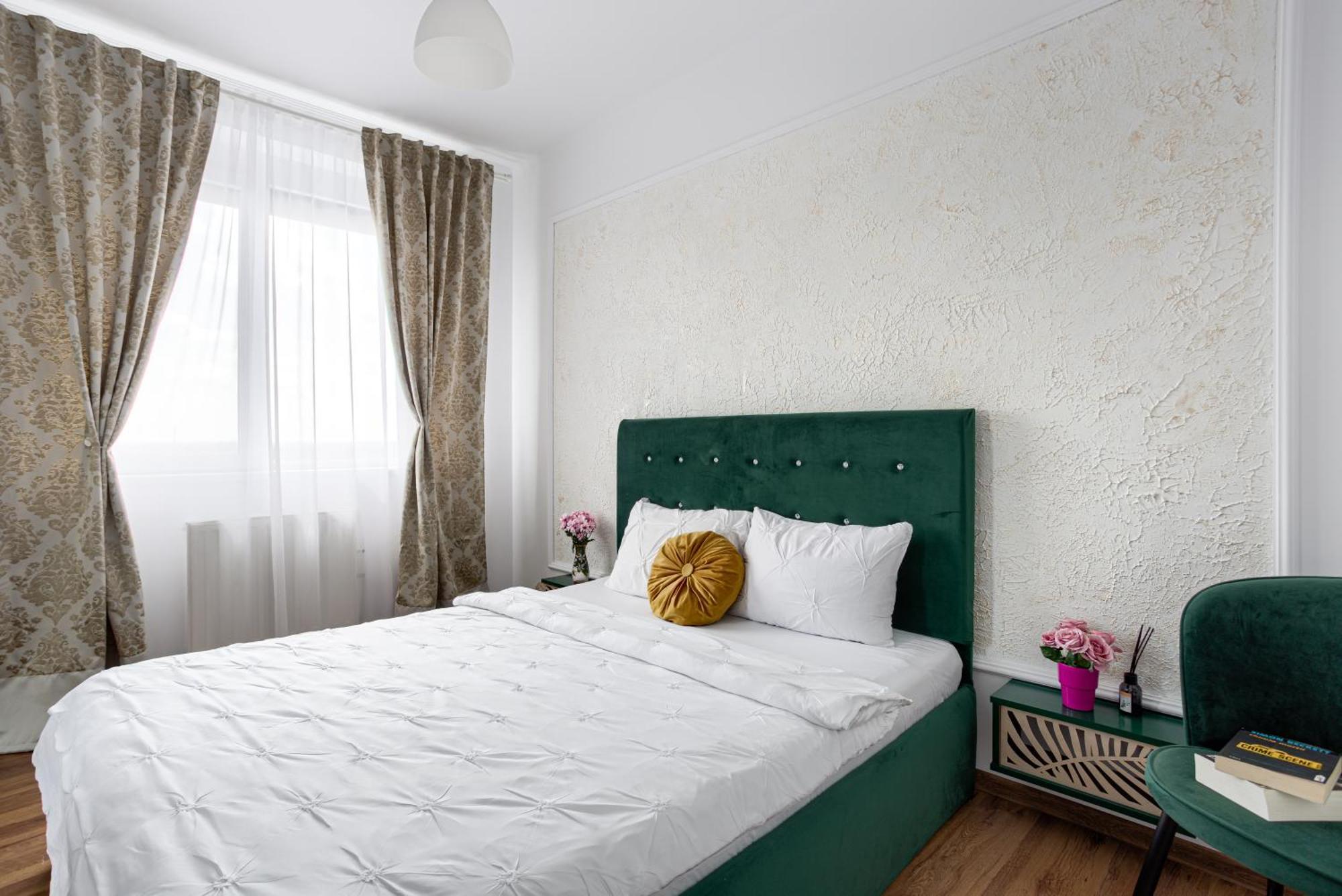 Ari - Ared Luxurious Apartments With Balcony & Free Parking Арад Экстерьер фото